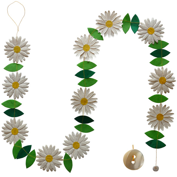 LLA622-Blanc -Daisies Garland